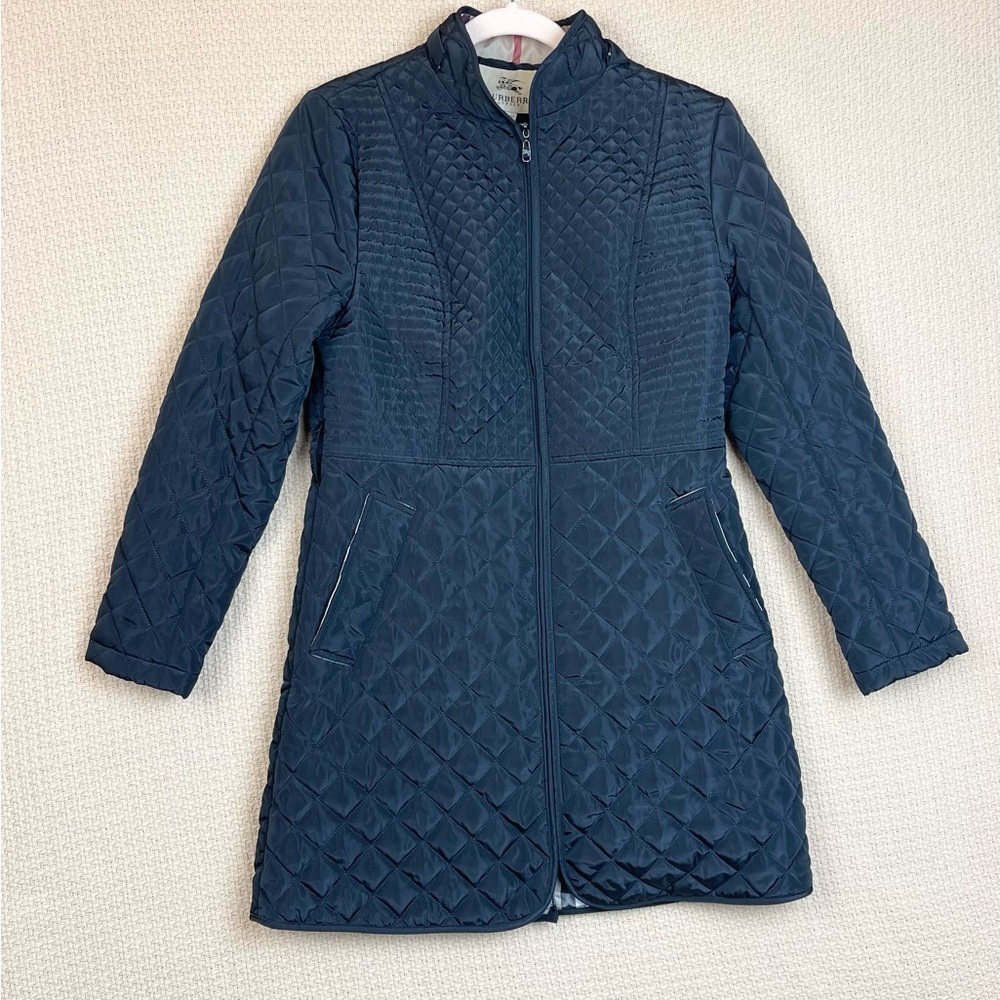 Burberry Black Quilted Coat w/o belt - Picture 12 of 16